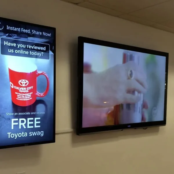 Tranh điện Lightbox siêu mỏng 2cm - LED nắp hít nam châm Bảng giá làm biển led siêu mỏng cạnh tranh tại Quảng Cáo 24H