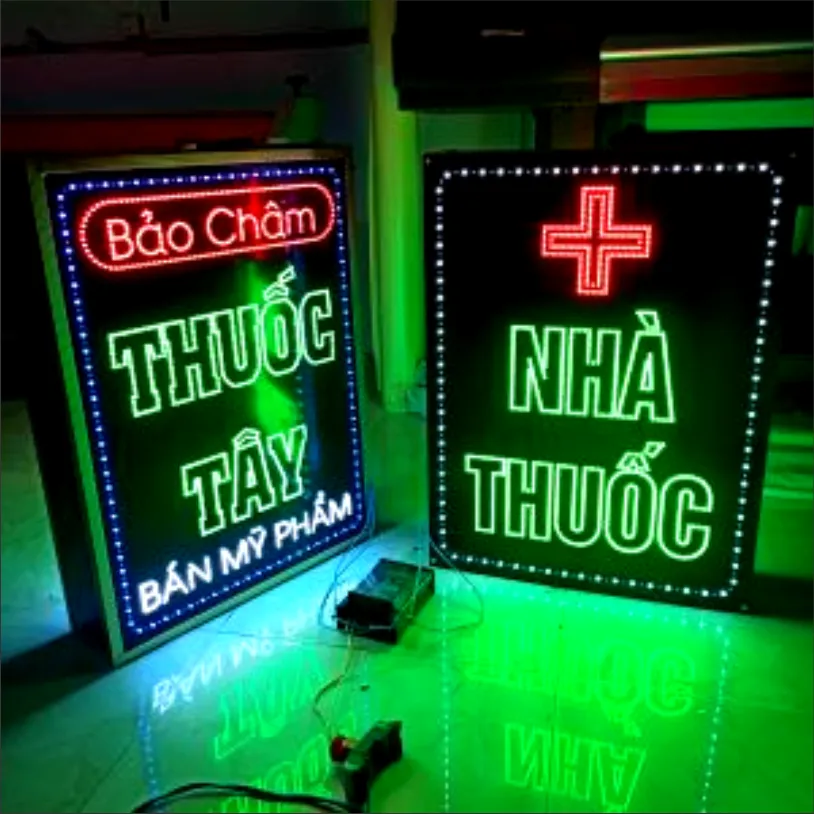 Biển vẫy LED RGB - Đổi màu đa hiệu ứng có điều khiển từ xa Biển vẫy led