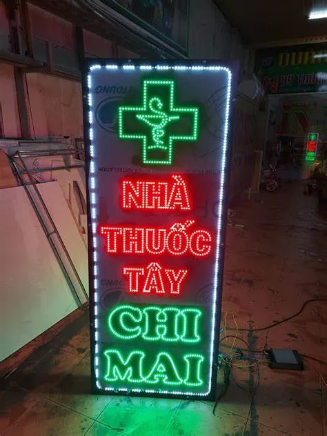 Bảng LED Matrix (Ma trận) - Module chữ chạy quảng cáo Thiết kế biển led nhà thuốc chuyên nghiệp