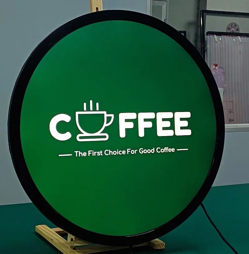 Lightbox LED vẫy - Hộp đèn siêu sáng tiết kiệm điện Ưu điểm vượt trội của biển vẫy hộp đèn so với các loại biển quảng cáo khác