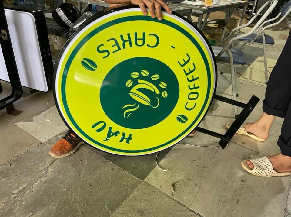 Bảng hiệu Cafe Concept - Thiết kế Decor theo chủ đề riêng Bảng hiệu cafe