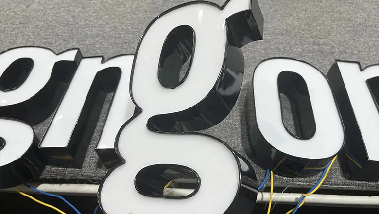 Gia công Chữ nổi Tổng hợp - Đa chất liệu (Mica, Inox, Alu) Chu Noi30 in.pro .vn