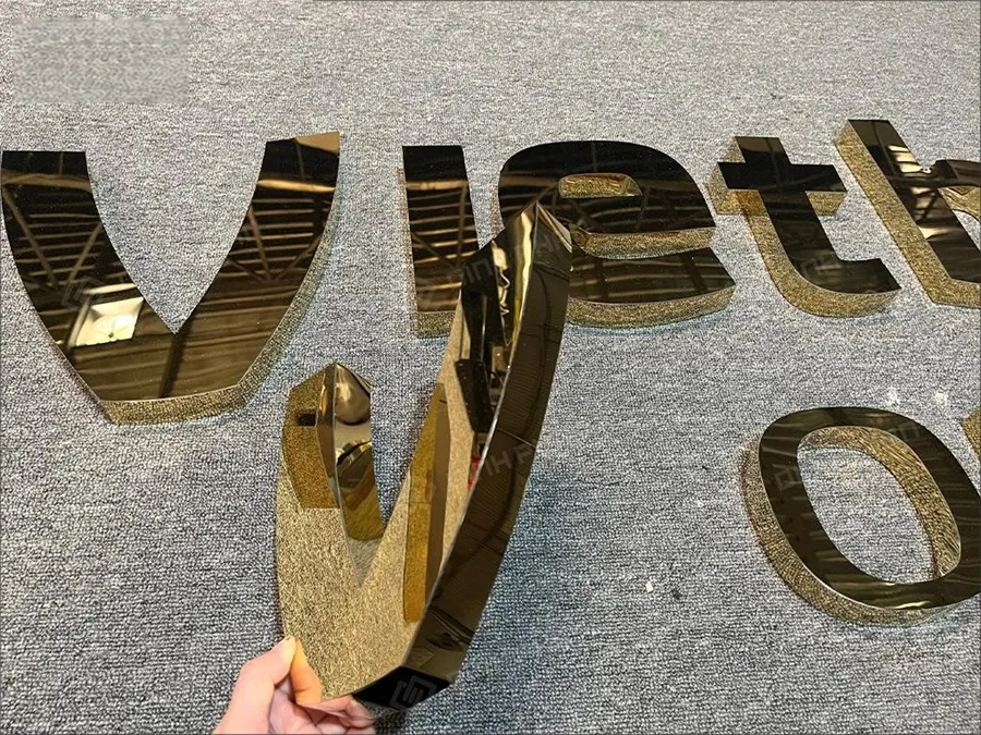 Logo Chữ Inox Mạ vàng - Phong cách sang trọng đẳng cấp Chữ inox mạ vàng