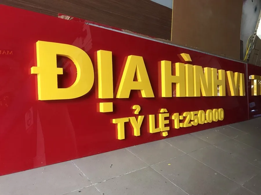 Chữ nổi Aluminium (Alu) - Gia công uốn chân bền đẹp Chữ nổi alu ngoài trời được thiết kế đặc biệt để chịu được các điều kiện khắc nghiệt