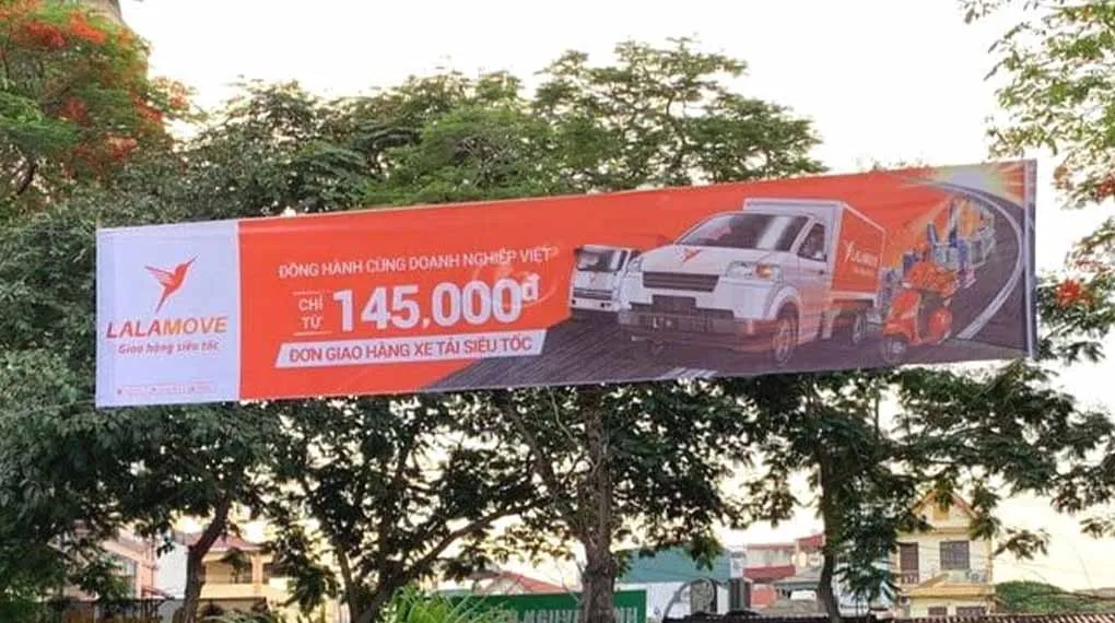 Băng rôn Quảng cáo (Bandroll) - In chất liệu ngoài trời bền màu Nhiều khách hàng tìm kiếm dịch vụ in băng rôn gần đây đã tin tưởng chọn Quảng Cáo 24h