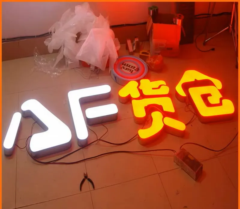 Chữ Inox Sáng chân (Led hắt) - Hiệu ứng ánh sáng hiện đại Quảng cáo 24h cung cấp bảng giá chữ inox hắt sáng chân minh bạch, cạnh tranh