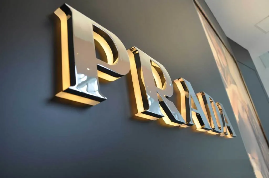 Chữ Inox 304 Chống gỉ - Vật liệu thép không gỉ siêu bền Chữ inox LED hắt chân