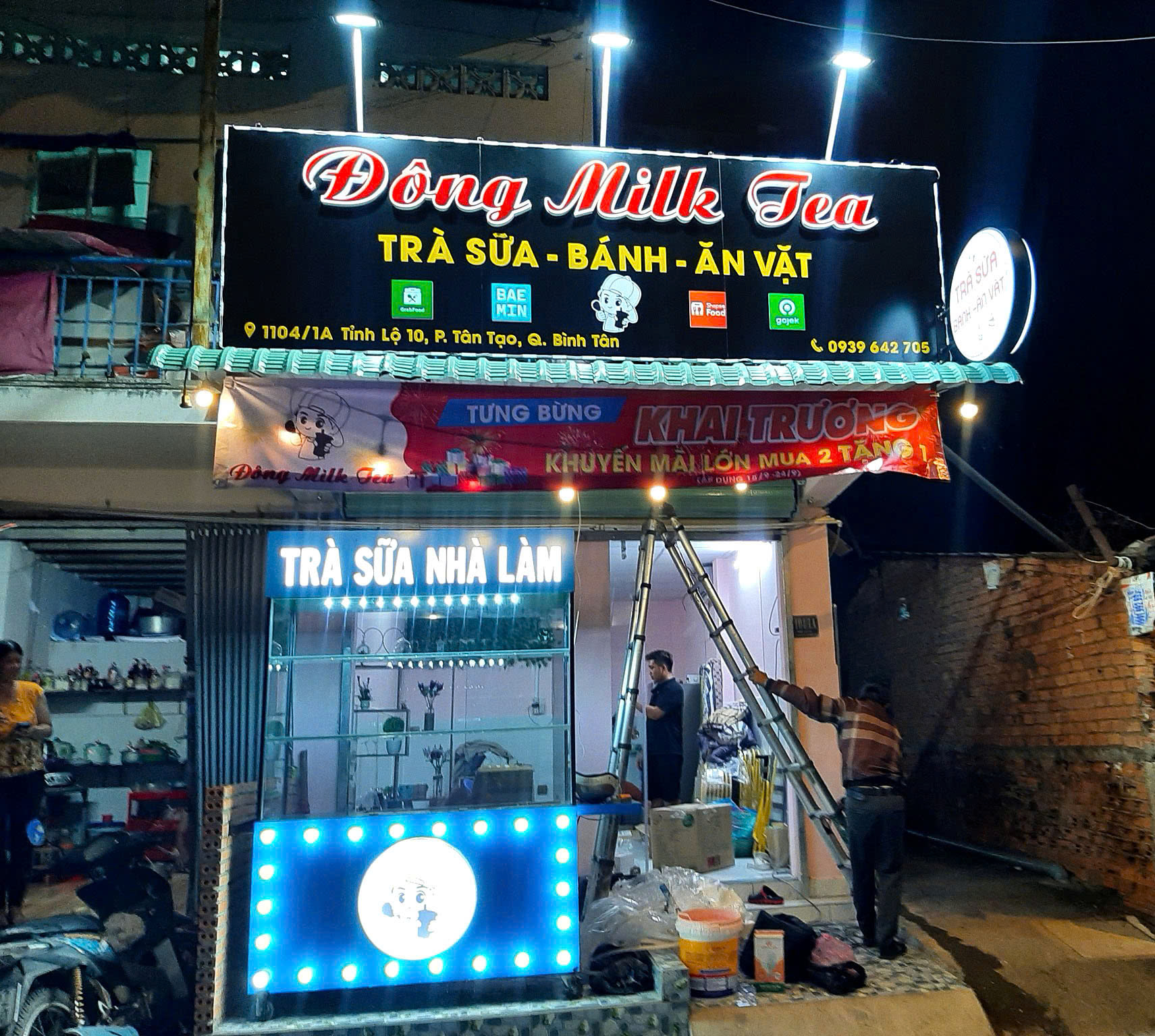 Thi Công Bảng Hiệu Trà Sữa Quầy Xe Đẩy Kiot Biển LED Vẫy Backdrop Trọn Gói